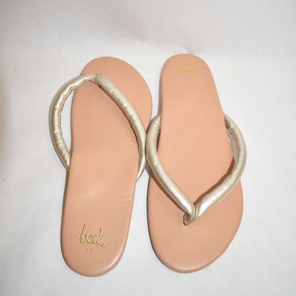$220 BEEK SUNBIRD TAN GOLD  LEATHER PUFFY THONG SLIDE SHOES 11  (TC9)